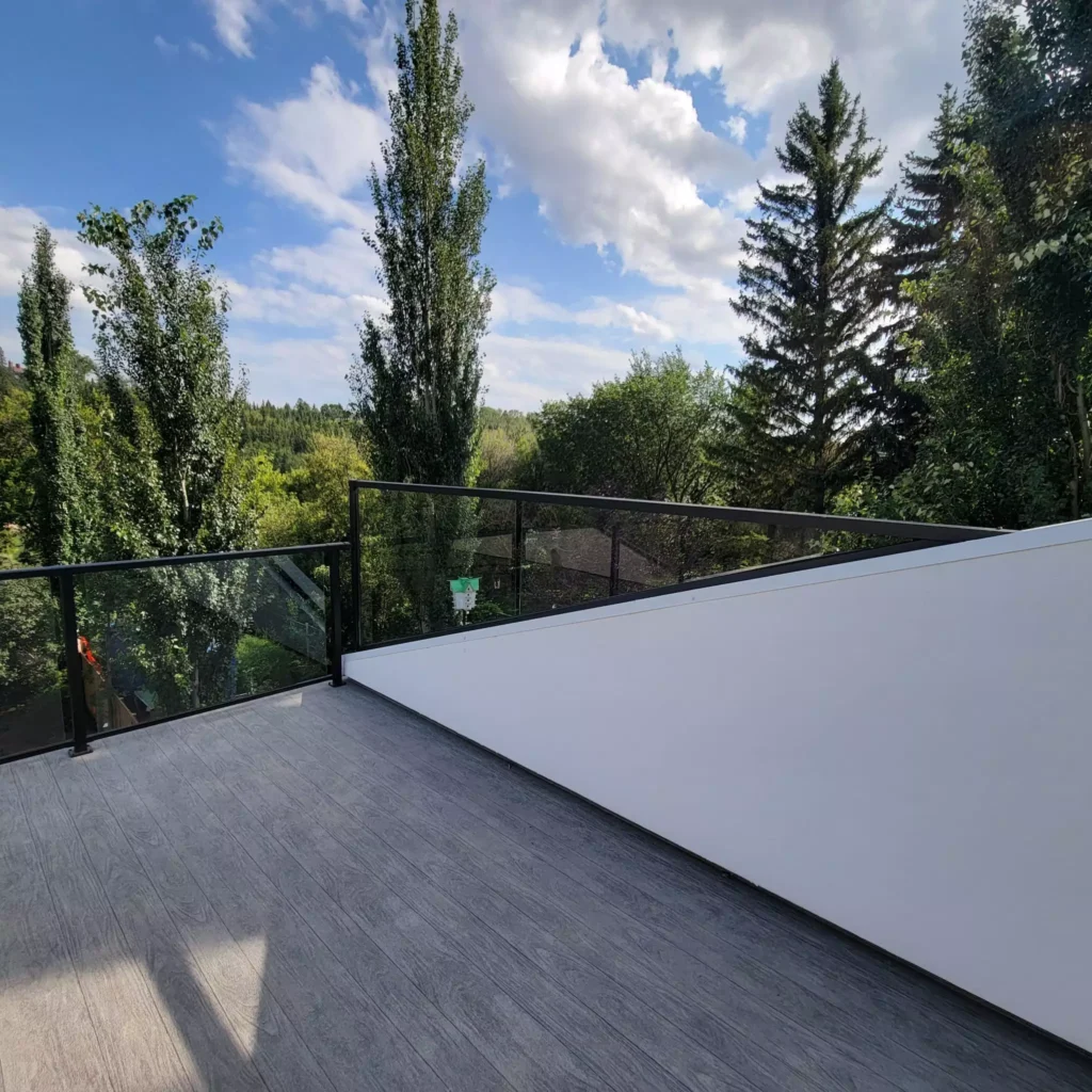 Level up home solutions decks (210)