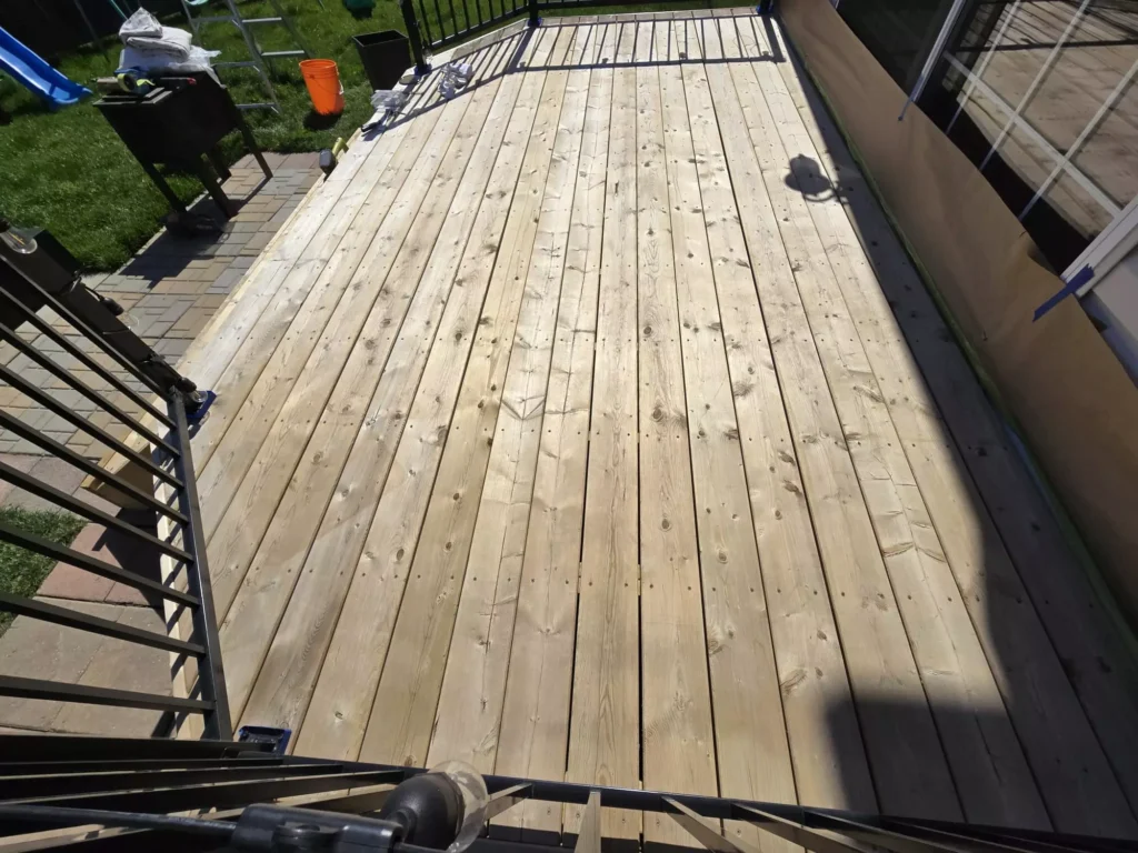 Level up home solutions decks (260)